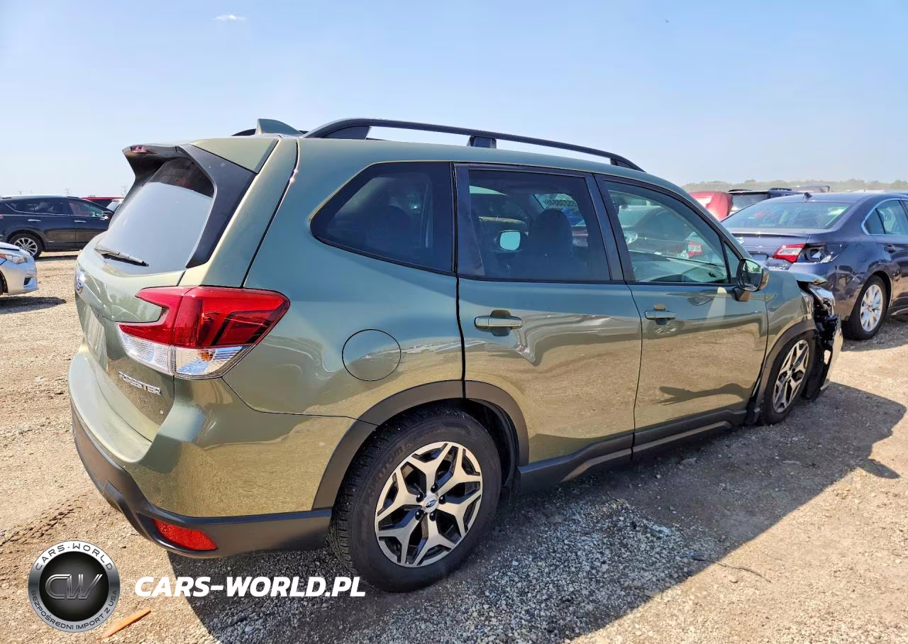 2021 Subaru Forester Premium VIN:JF2SKAFC5MH469409 - 3