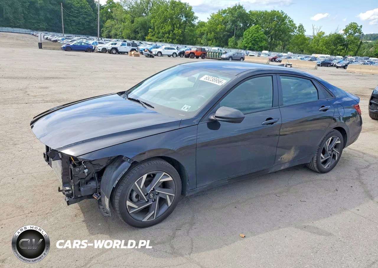 2025 Hyundai Elantra Sel Sport – zdjęcie 1 z 12