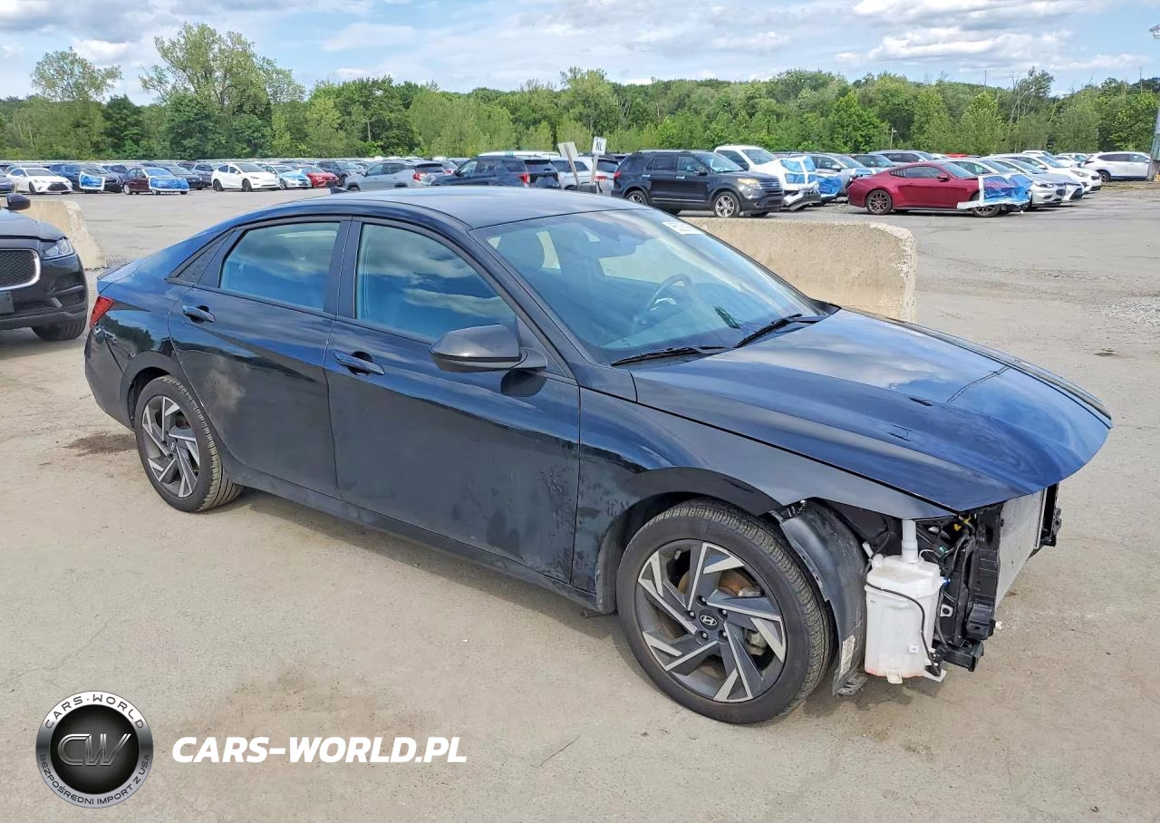 2025 Hyundai Elantra Sel Sport VIN:KMHLM4DG7SU055715 - 4