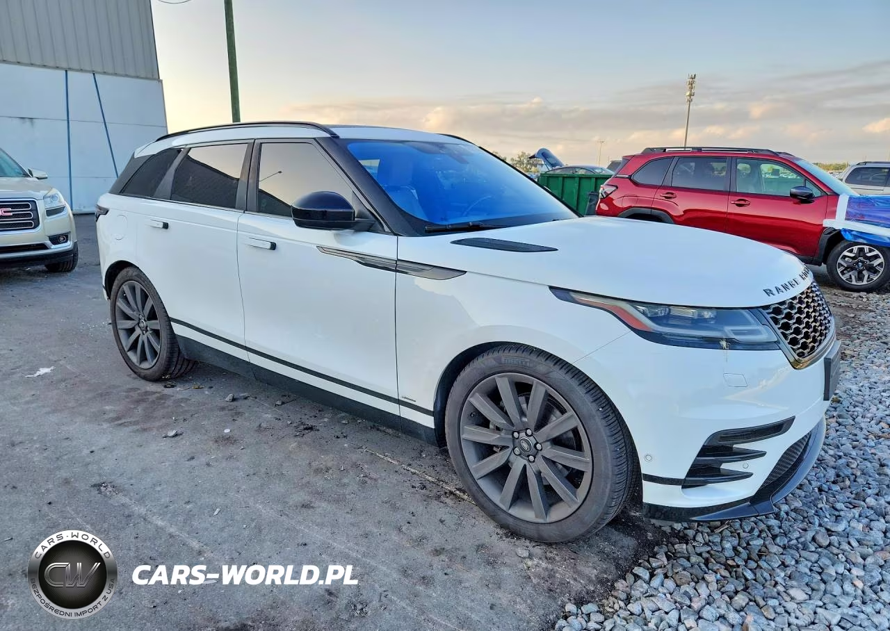 2018 Land Rover Range Rover Velar R-Dynamic Hse VIN:SALYM2RV0JA743408 - 4