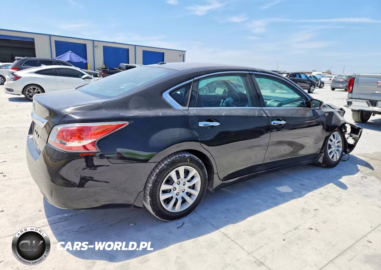 2015 Nissan Altima 2.5 S VIN:1N4AL3AP1FN878319 - 3