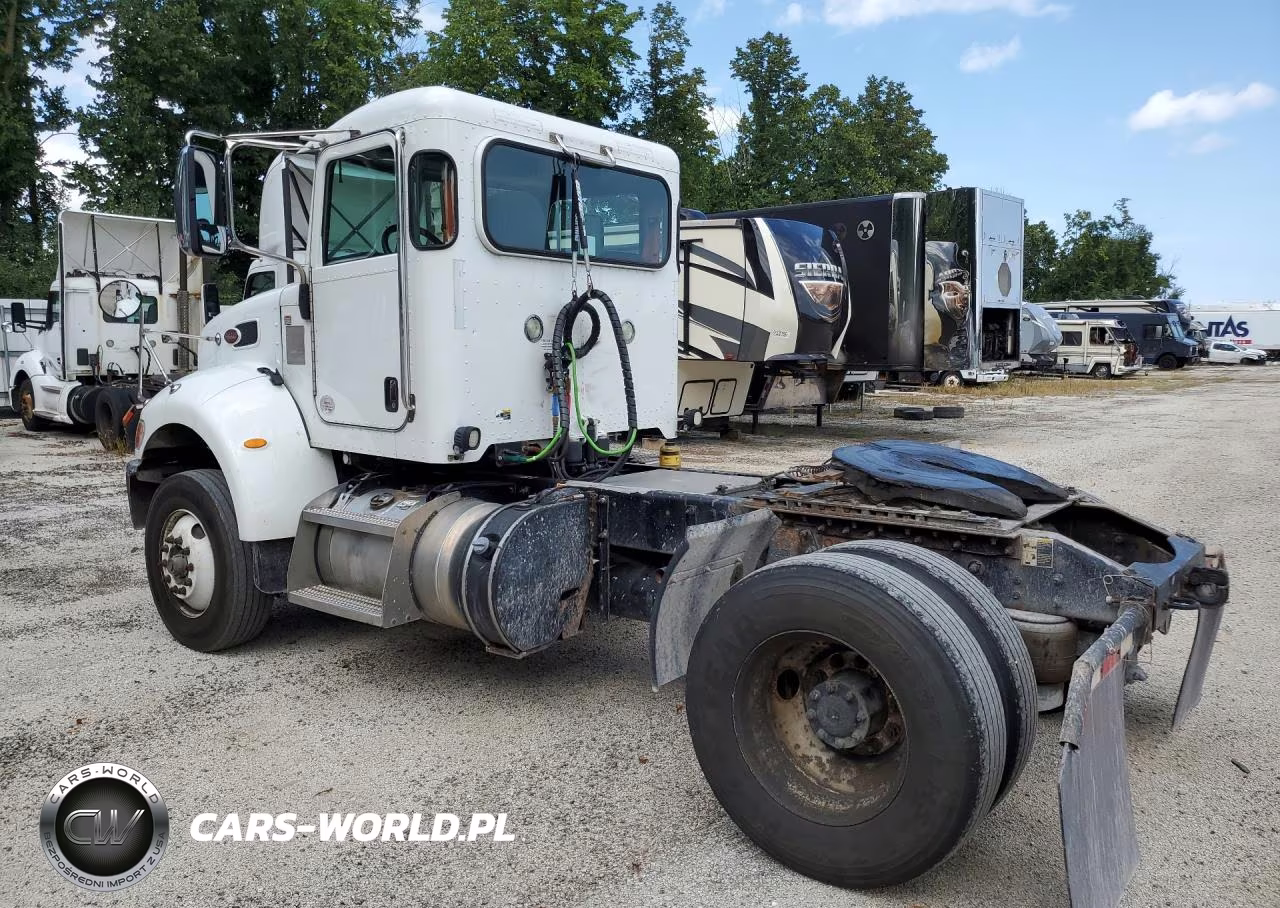2017 Peterbilt 348 VIN:1XP3AJ8X5HD430658 - 2
