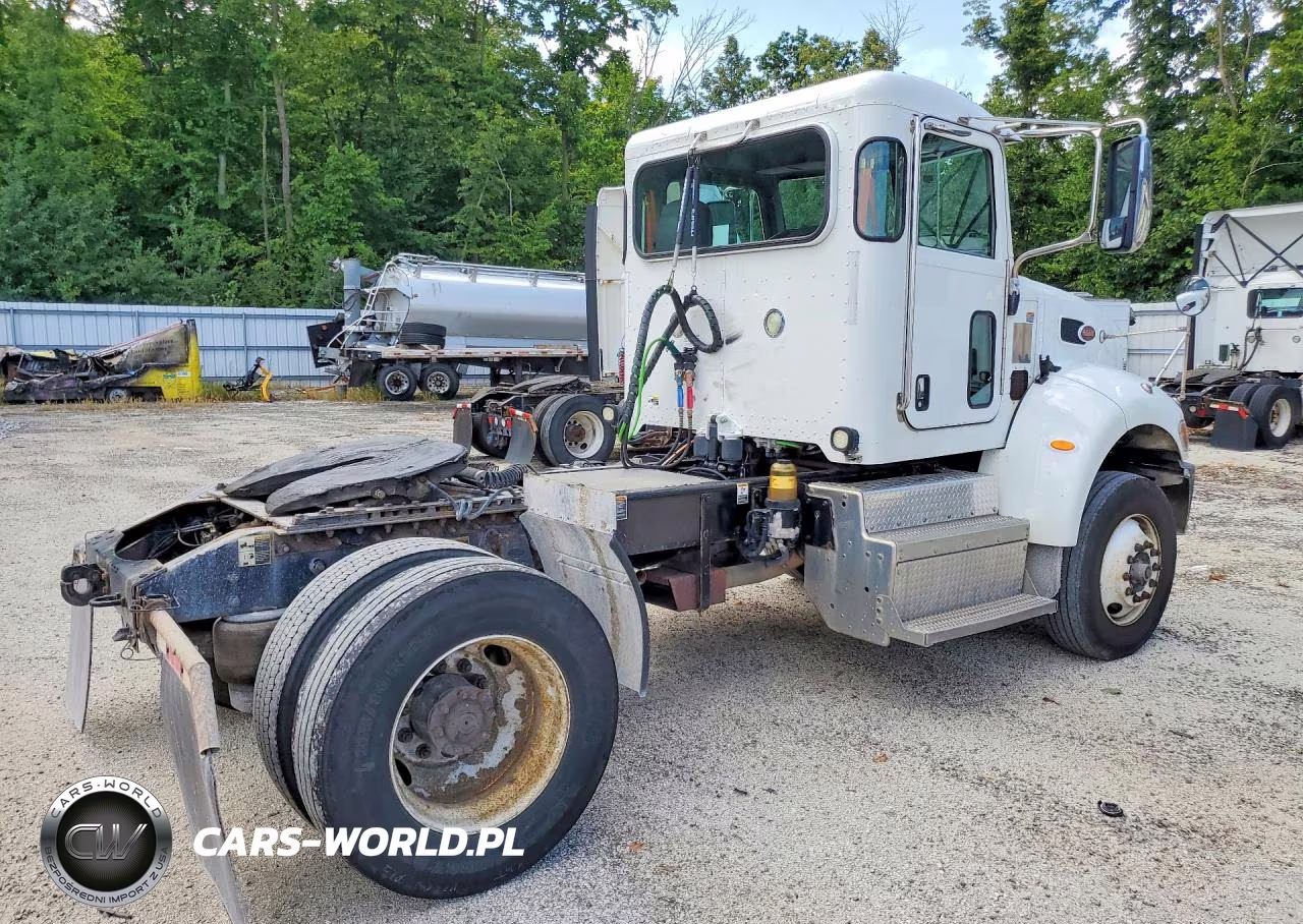 2017 Peterbilt 348 VIN:1XP3AJ8X5HD430658 - 3