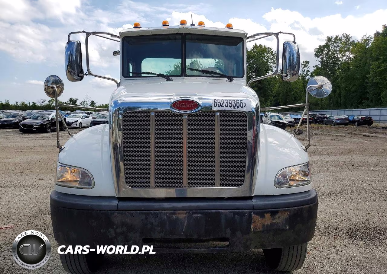 2017 Peterbilt 348 VIN:1XP3AJ8X5HD430658 - 5