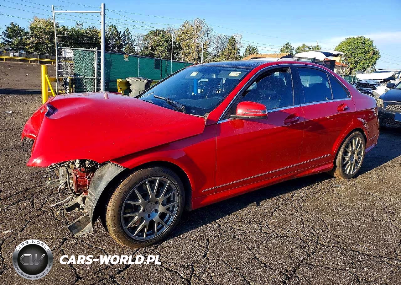 2014 Mercedes-Benz C 300 4Matic VIN:WDDGF8AB3ER306839 - 1