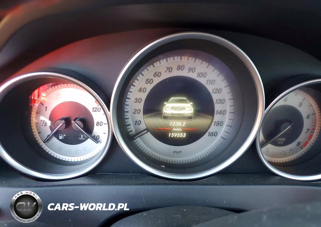 2014 Mercedes-Benz C 300 4Matic VIN:WDDGF8AB3ER306839 - 9