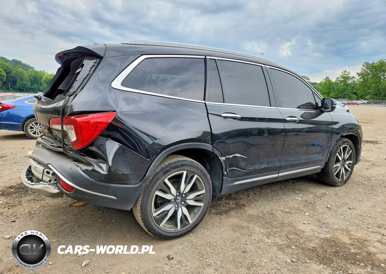 2022 Honda Pilot Touring VIN:5FNYF6H62NB036035 - 3