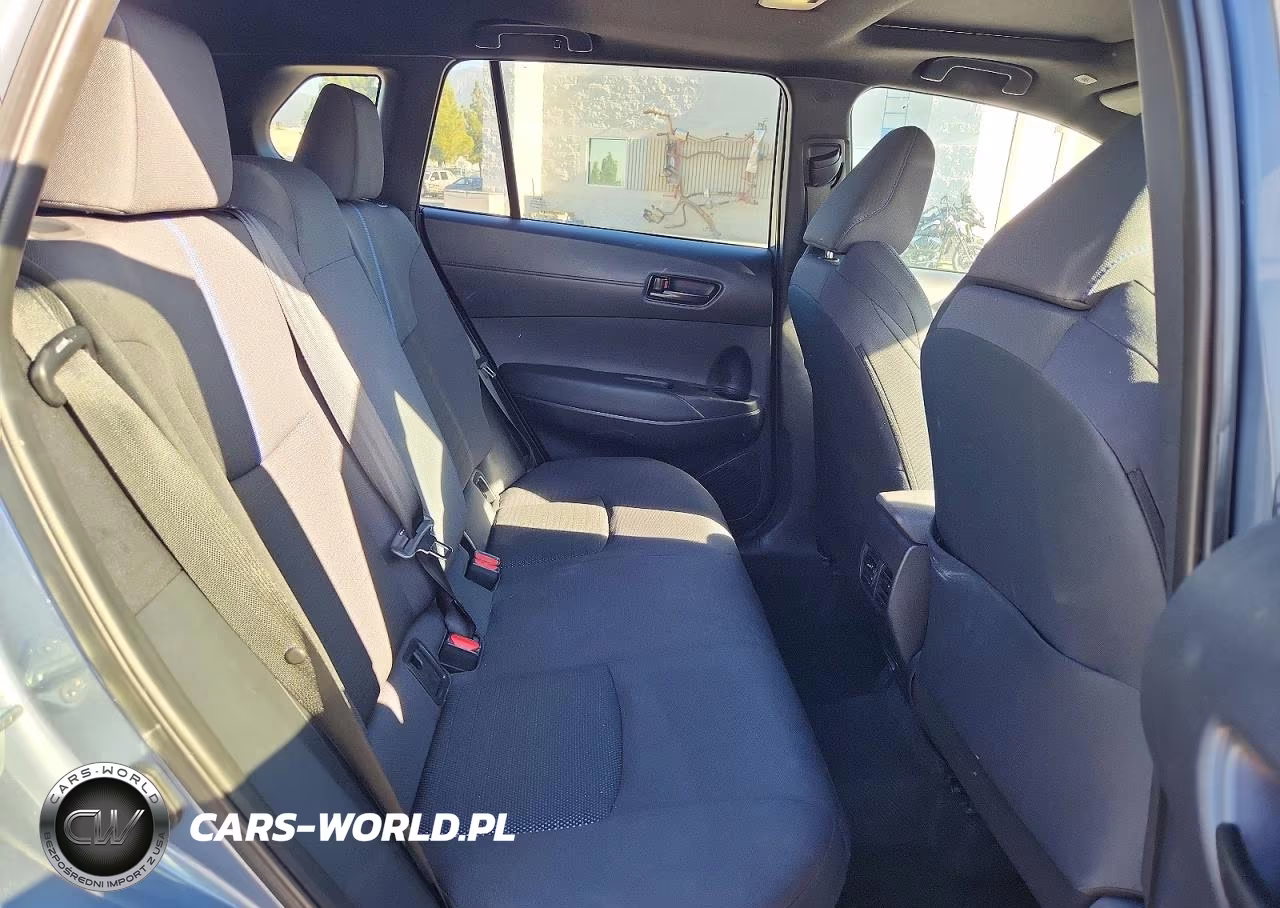 2024 Toyota Corolla Cross Hybrid Se VIN:7MUFBABGXRV055463 - 11