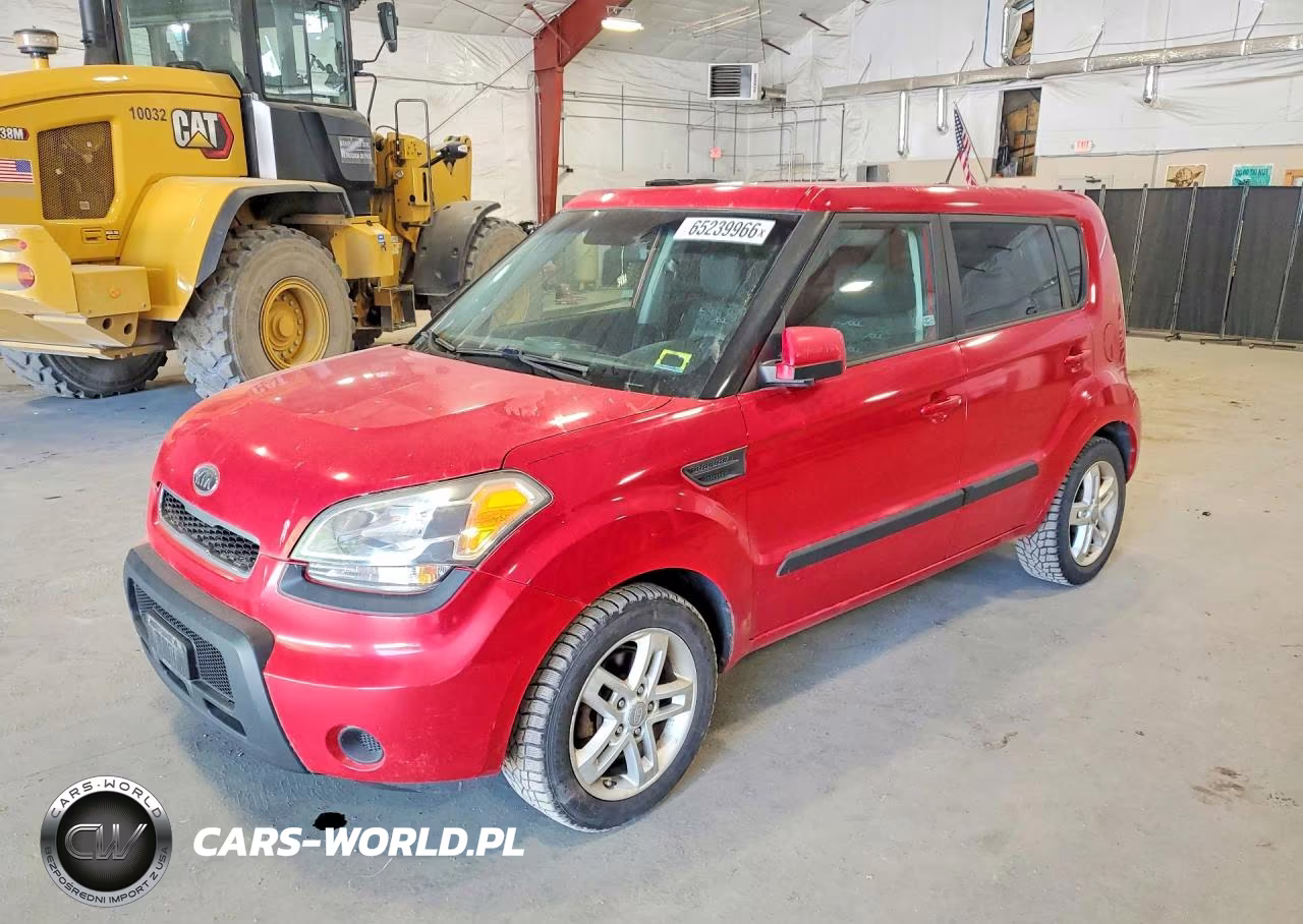 2011 Kia Soul +