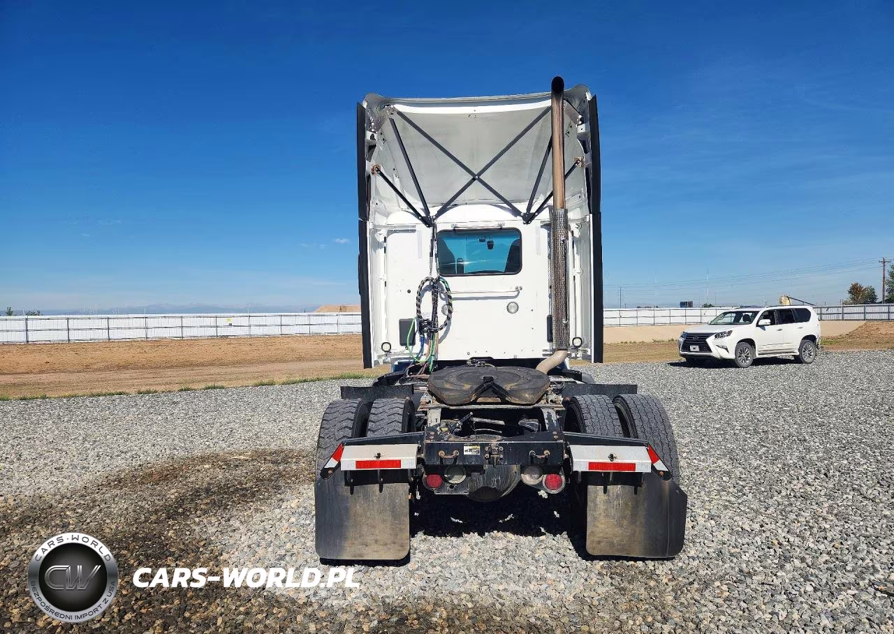 2018 Peterbilt 579 Semi Truck VIN:1XPBA48X8JD478240 - 6