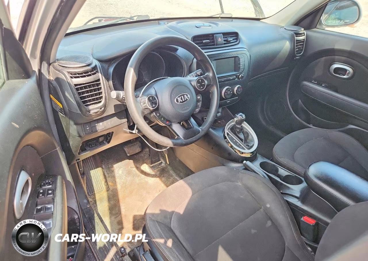 2017 Kia Soul Base VIN:KNDJN2A25H7432023 - 8
