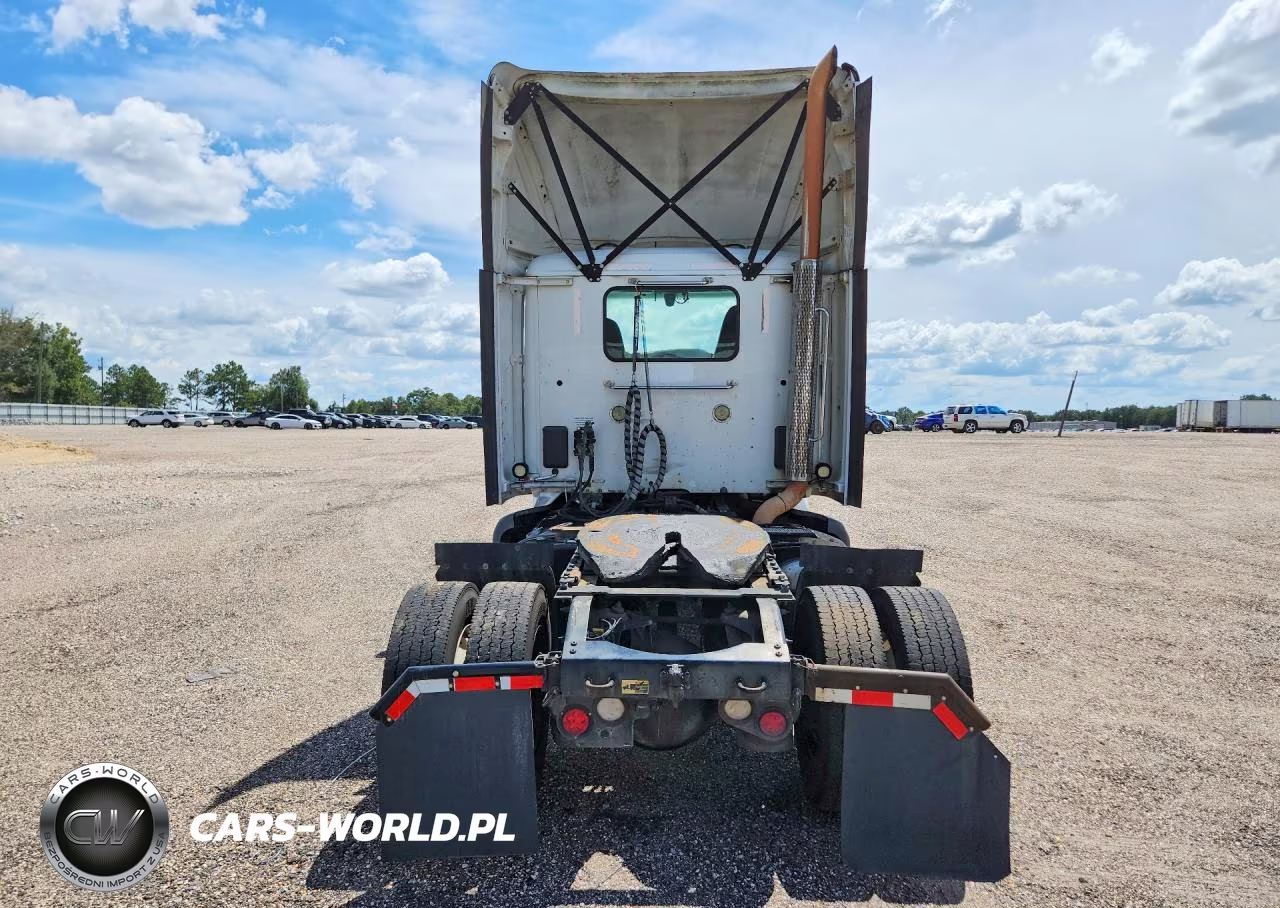 2018 Peterbilt 579 Semi Truck VIN:1XPBA48X0JD477793 - 6