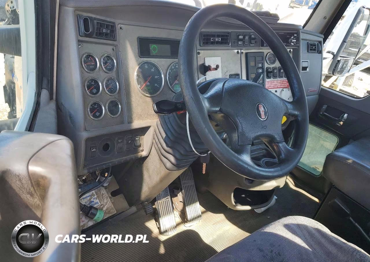 2016 Kenworth Construction T370 VIN:2XKHAJ7X1GM462772 - 8