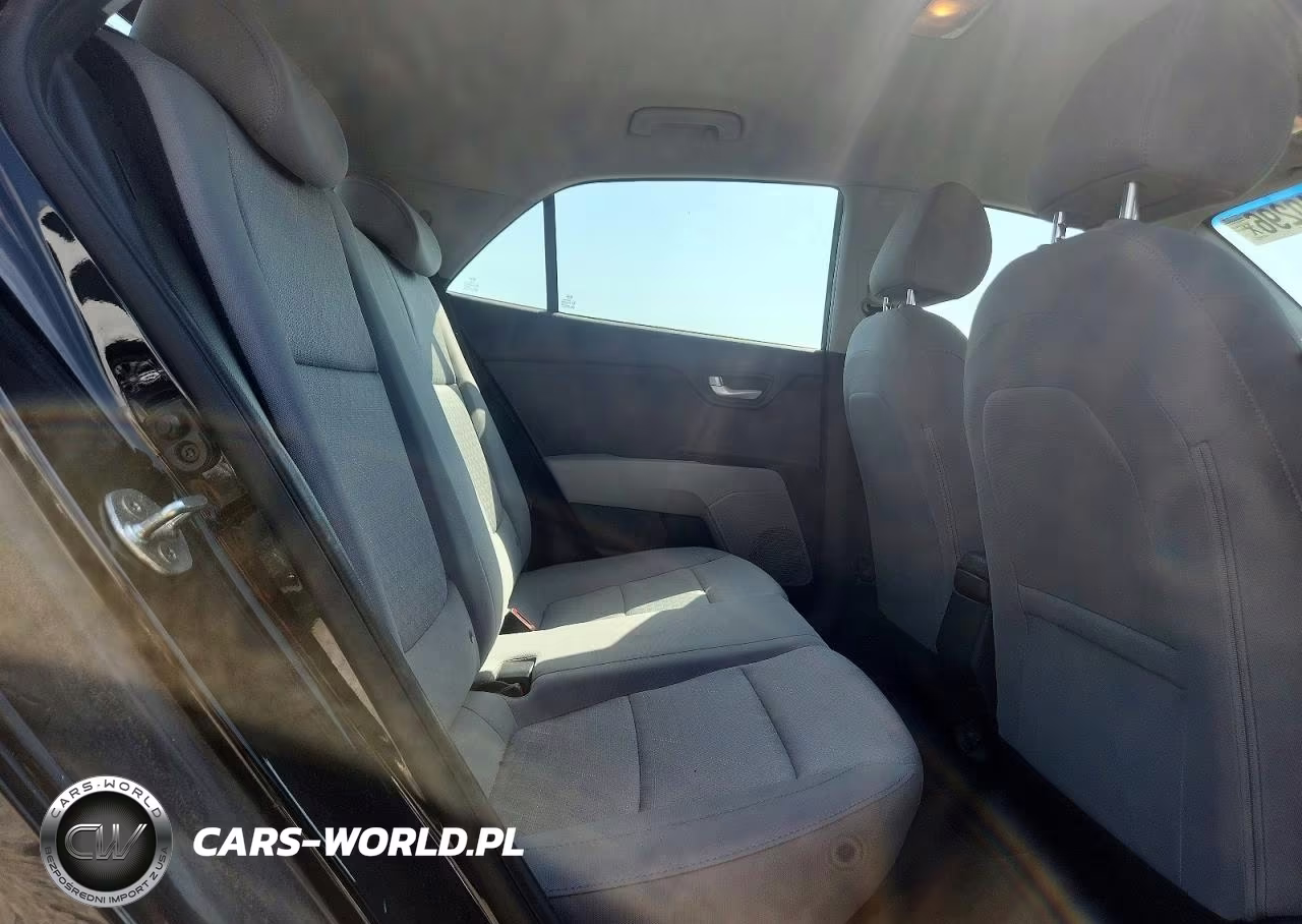 2020 Kia Rio 5-Door S VIN:3KPA25AD6LE334526 - 10