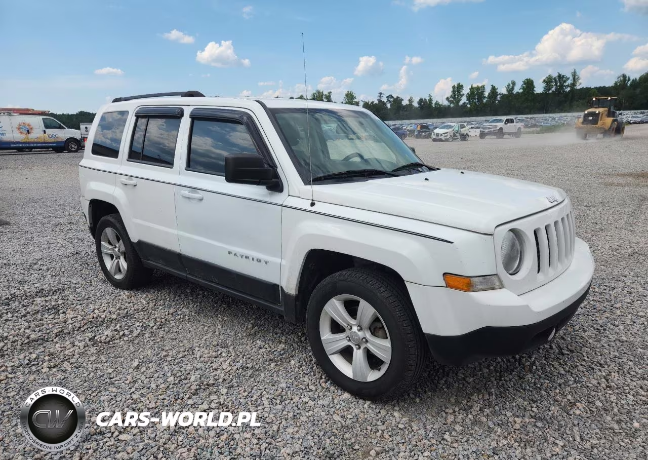2017 Jeep Patriot Latitude 4X4 VIN:1C4NJRFB3HD179848 - 4