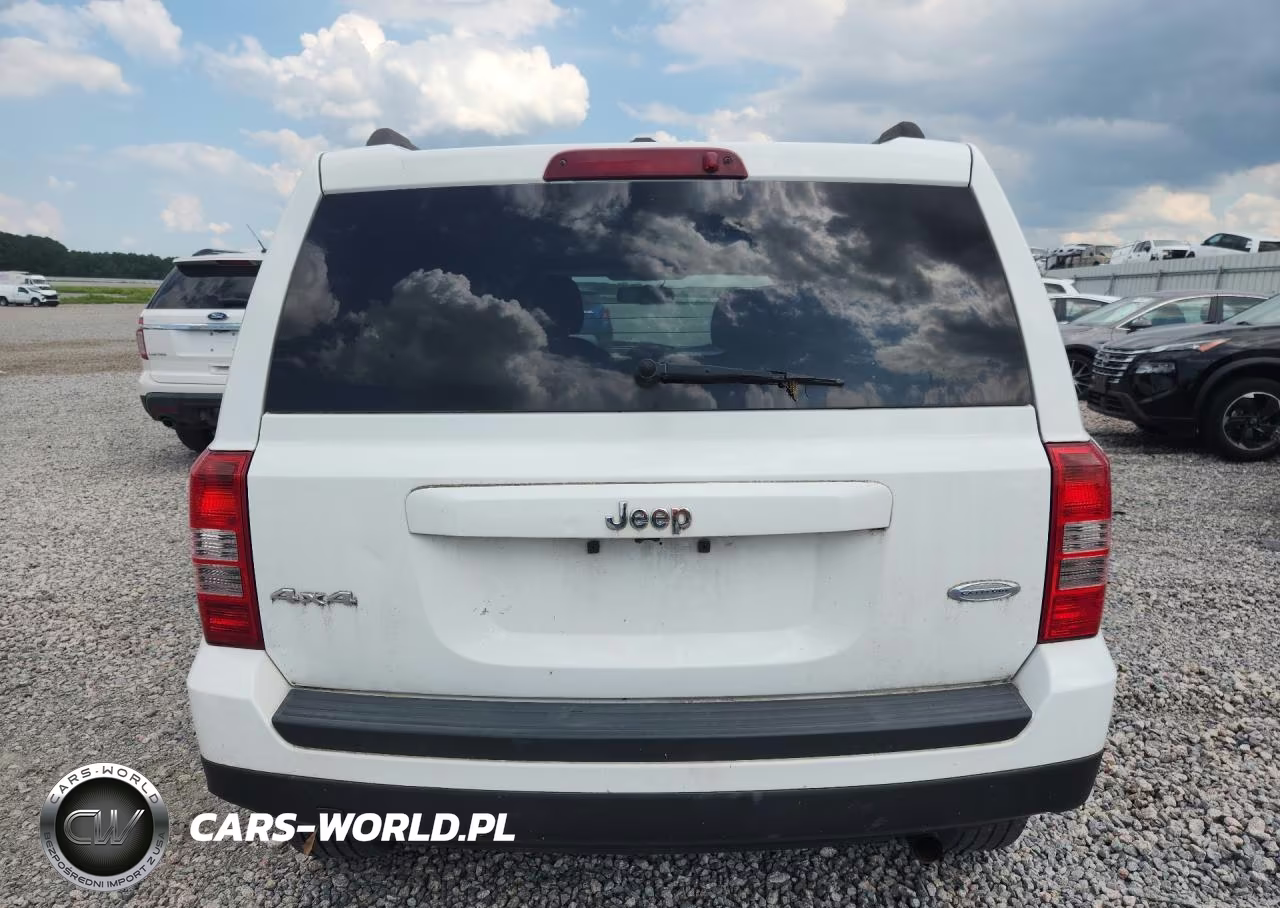 2017 Jeep Patriot Latitude 4X4 VIN:1C4NJRFB3HD179848 - 6