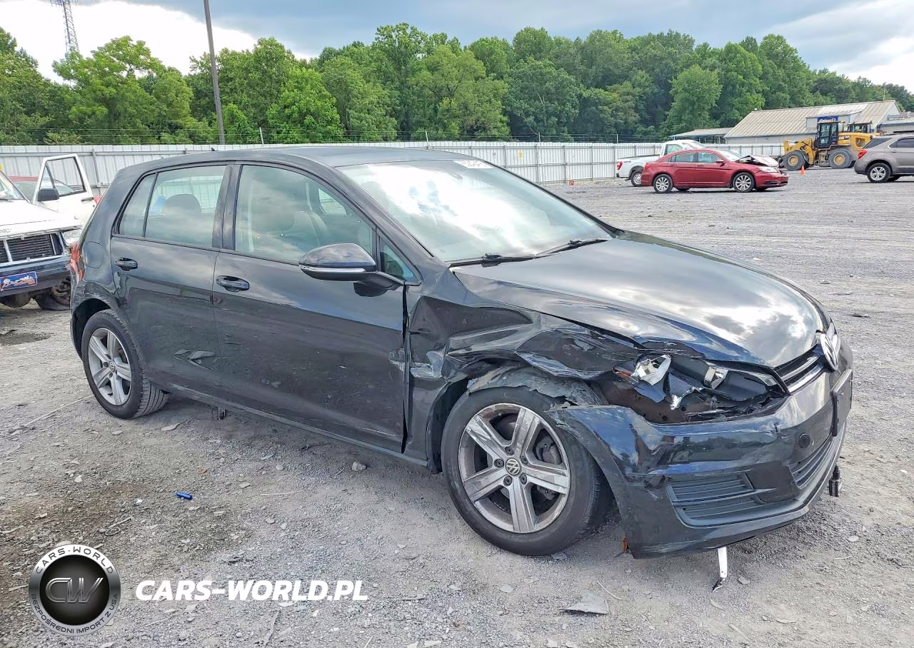 2017 Volkswagen Golf S VIN:3VW217AU4HM027921 - 4