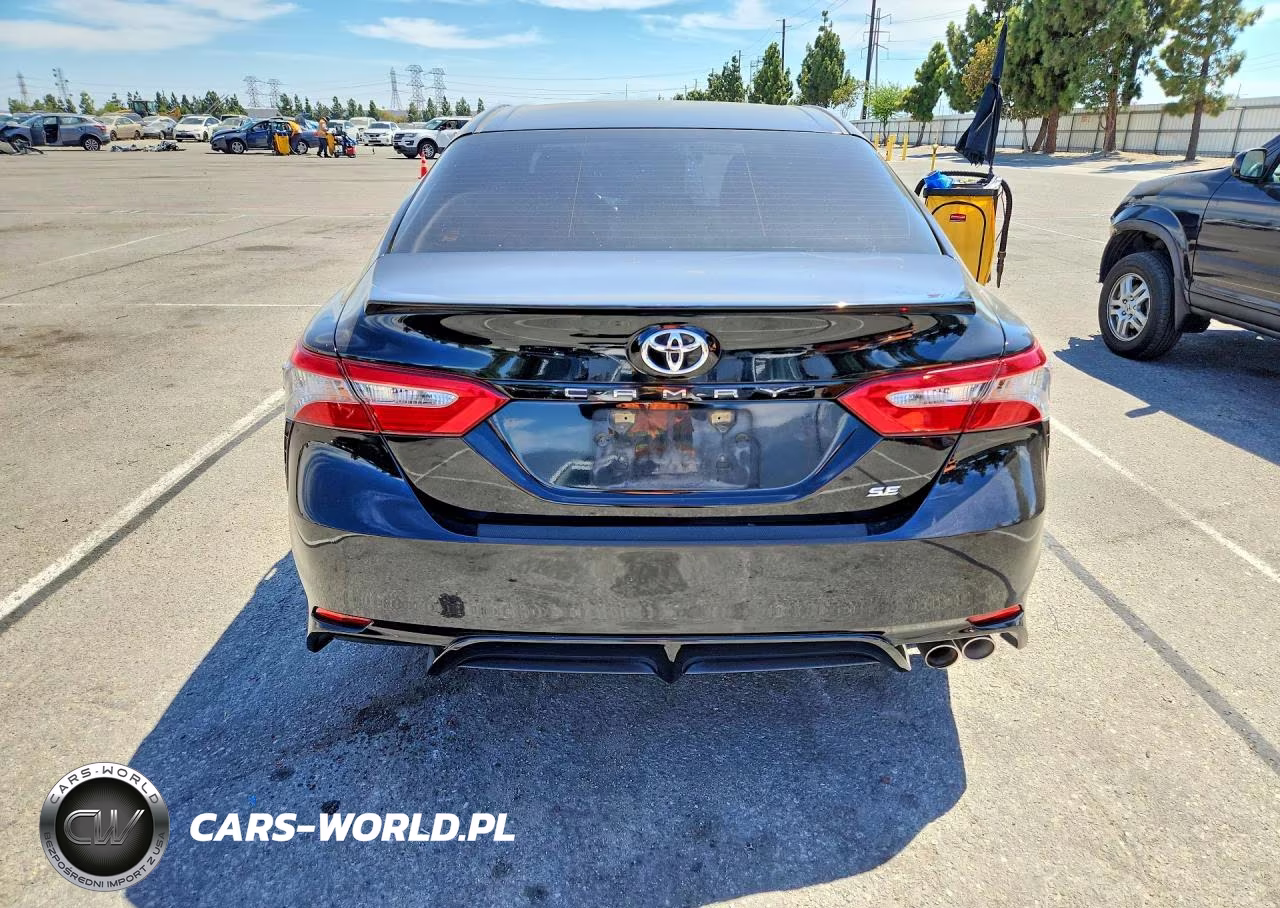 2018 Toyota Camry Se VIN:JTNB11HK5J3069859 - 6