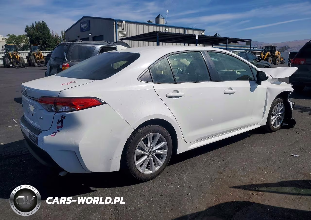 2026 Toyota Corolla Le VIN:JTDB4MEEXT3046611 - 3