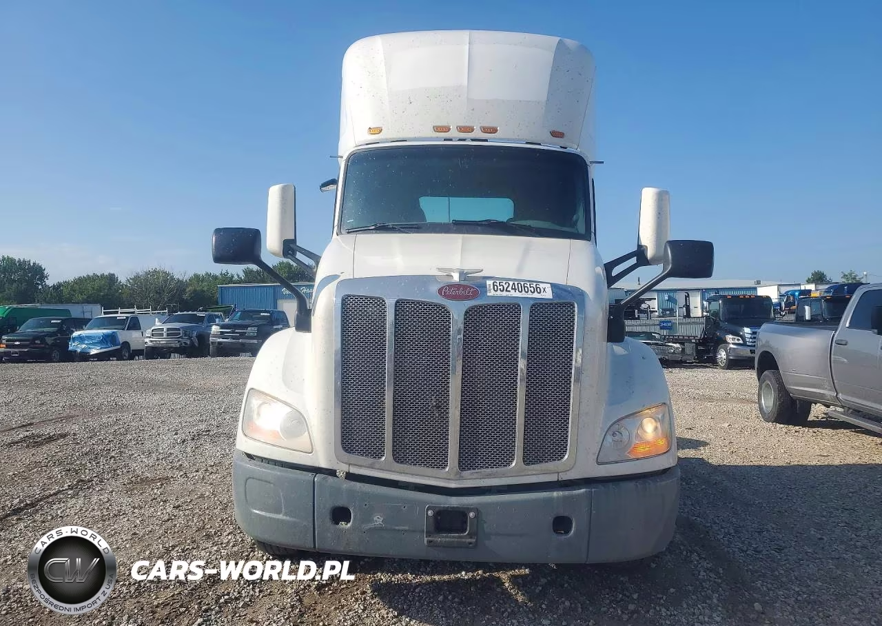2018 Peterbilt 579 Semi Truck VIN:1XPBA48XXJD446471 - 5