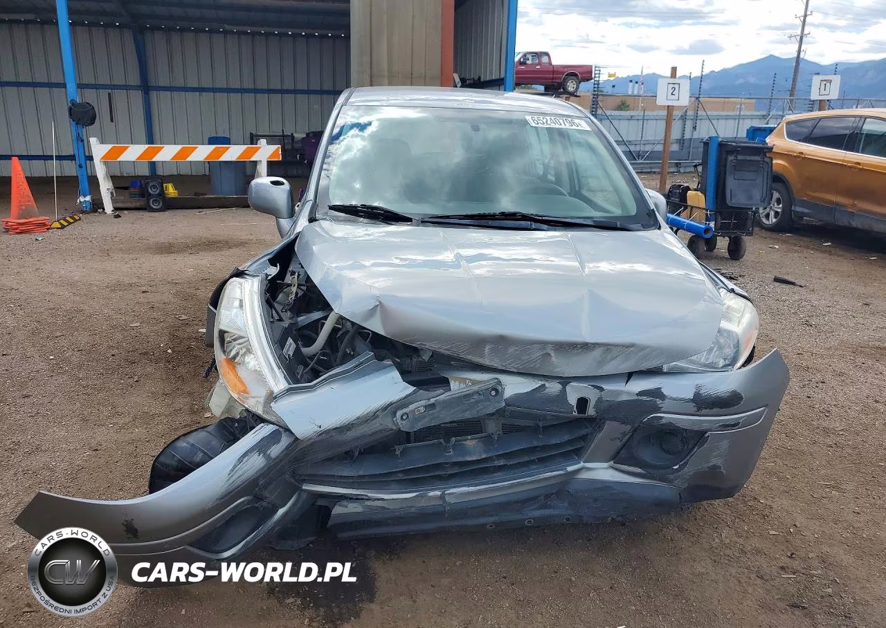 2010 Nissan Versa 1.8 S VIN:3N1BC1CP8AL467348 - 5