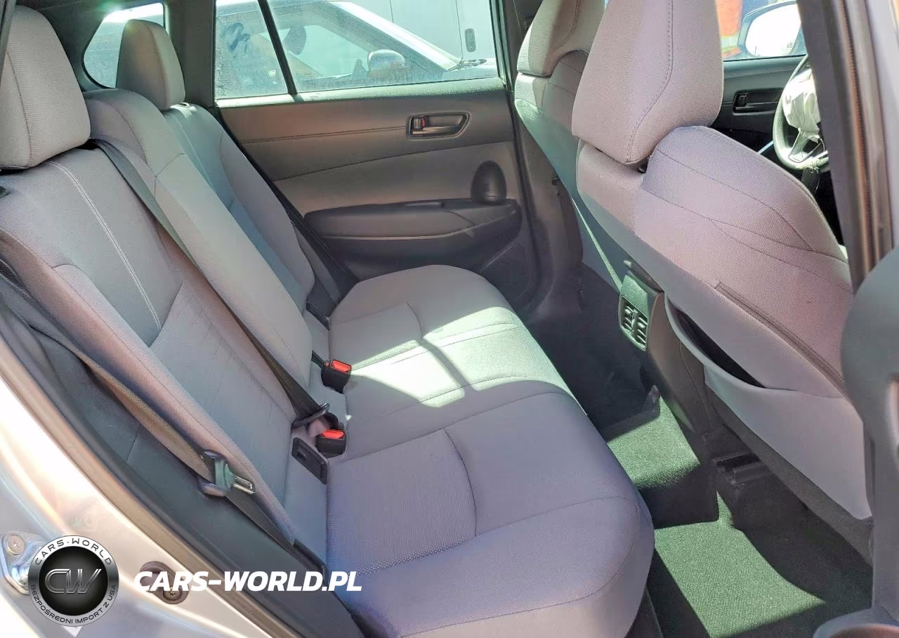 2024 Toyota Corolla Cross Hybrid S VIN:7MUFBABGXRV036508 - 10