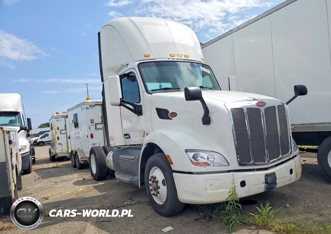 2016 Peterbilt 579 Semi Truck VIN:1XPBA48X4GD339571 - 4