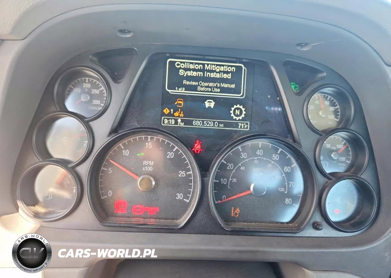 2016 Peterbilt 579 Semi Truck VIN:1XPBA48X4GD339571 - 9