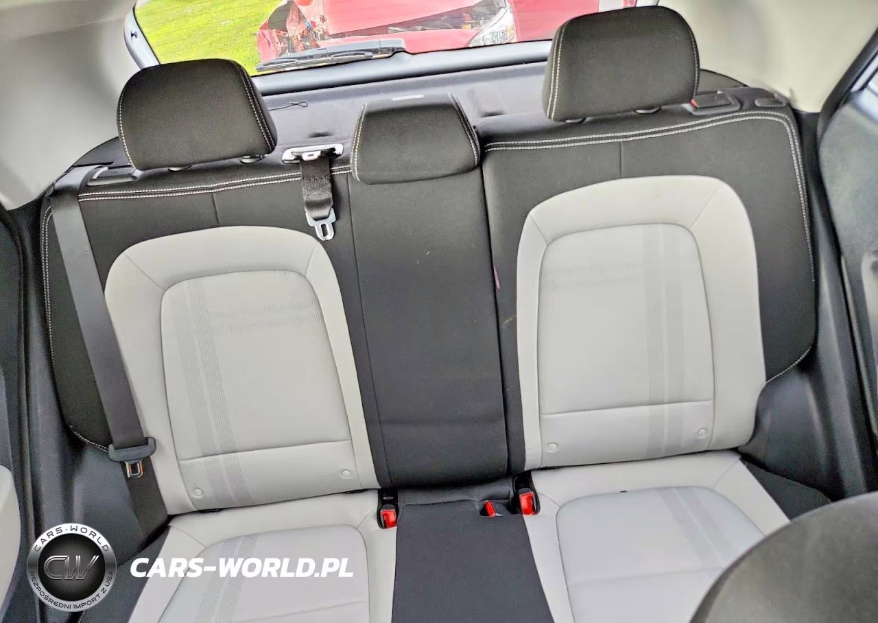 2026 Hyundai Venue Sel VIN:KMHRC8A37TU424175 - 10