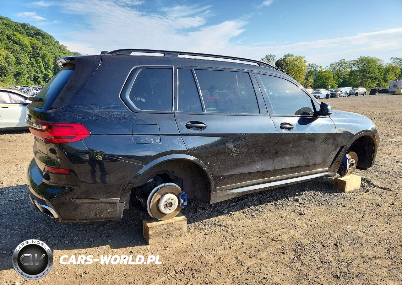 2019 BMW X7 xDrive50I VIN:5UXCX4C53KLB39971 - 3