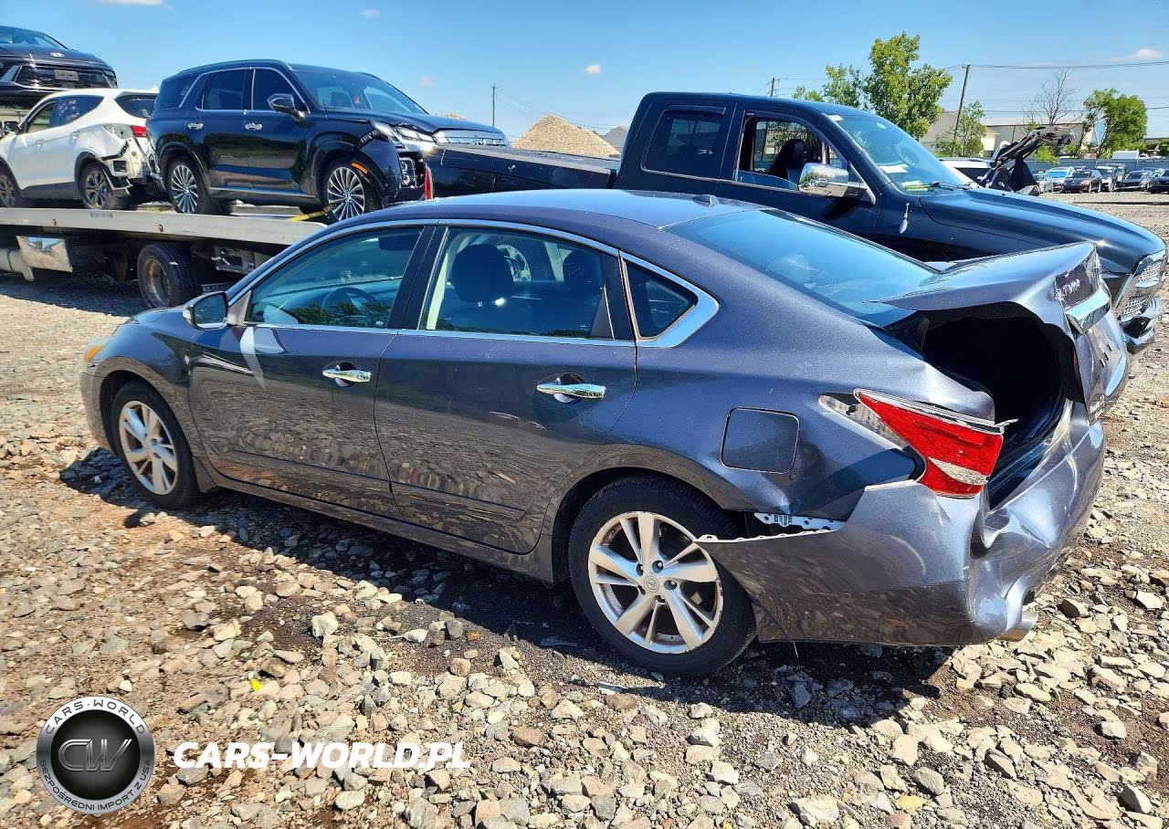 2013 Nissan Altima 2.5 VIN:1N4AL3AP9DC137781 - 2