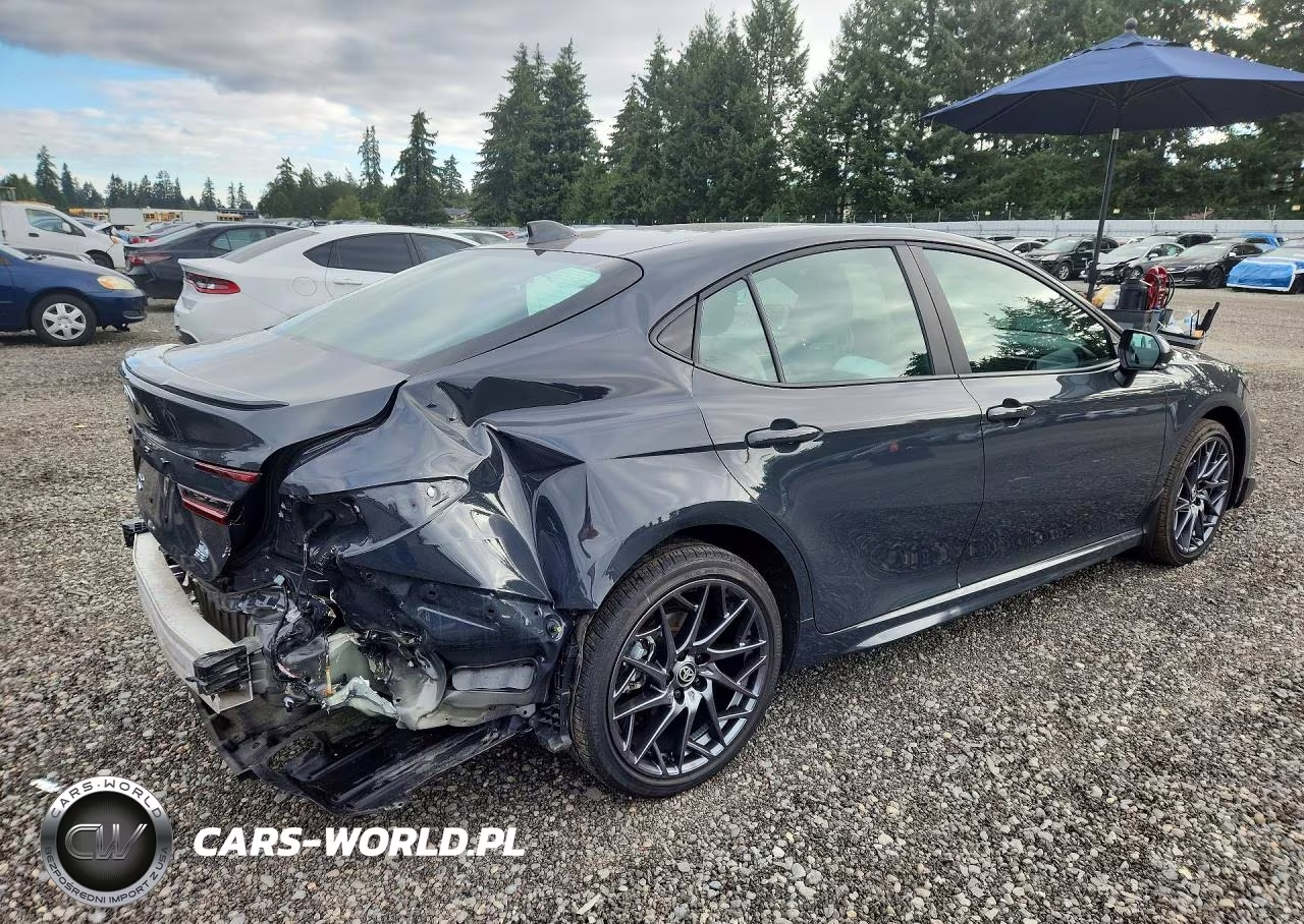 2025 Toyota Camry Se VIN:4T1DBADK7SU035851 - 3