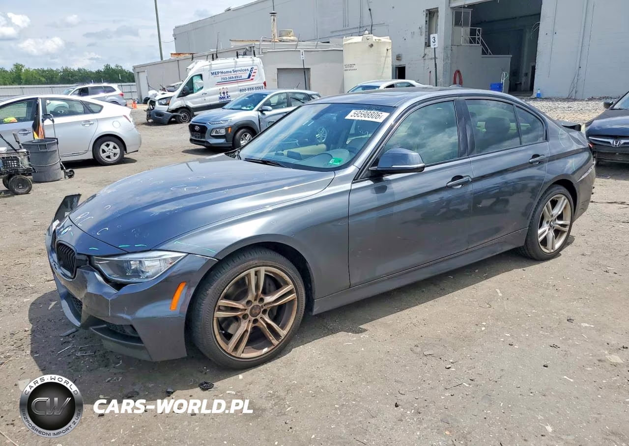 2015 BMW 335 Xi VIN:WBA3B9G5XFNR99412 - 1