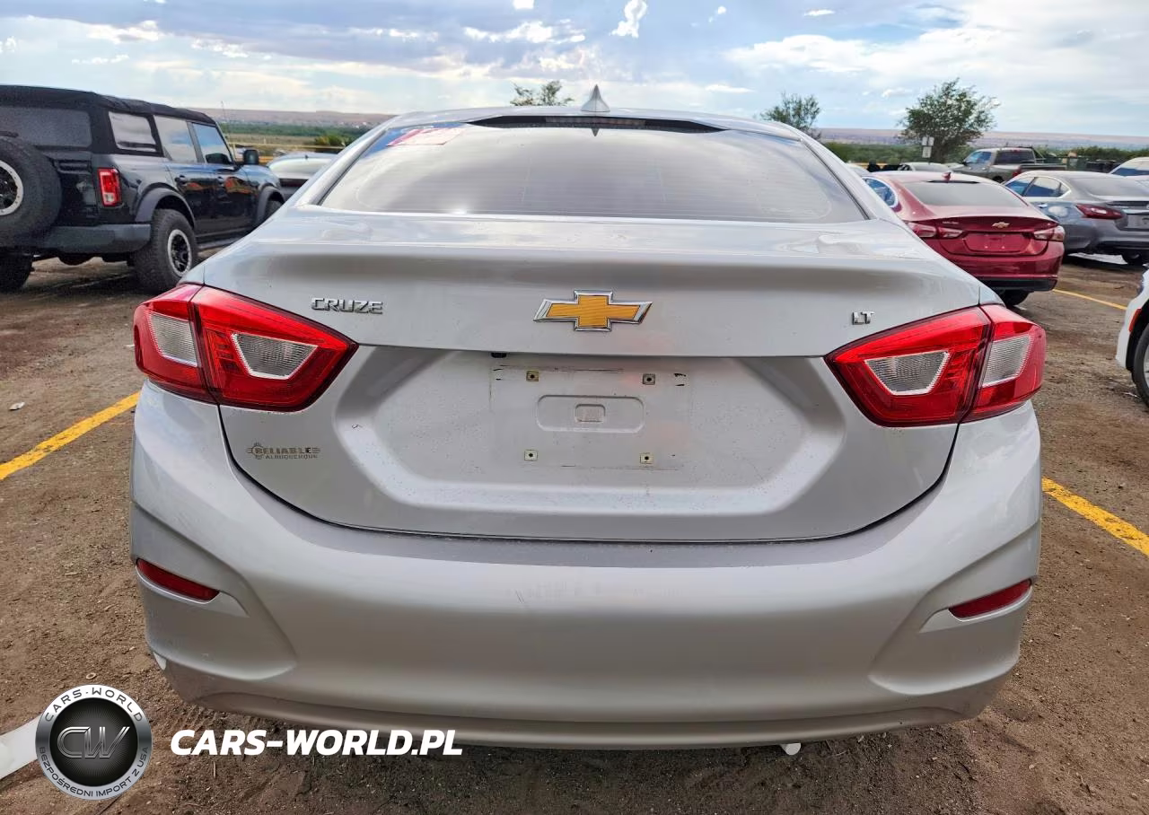 2018 Chevrolet Cruze Lt VIN:1G1BE5SM6J7119230 - 12