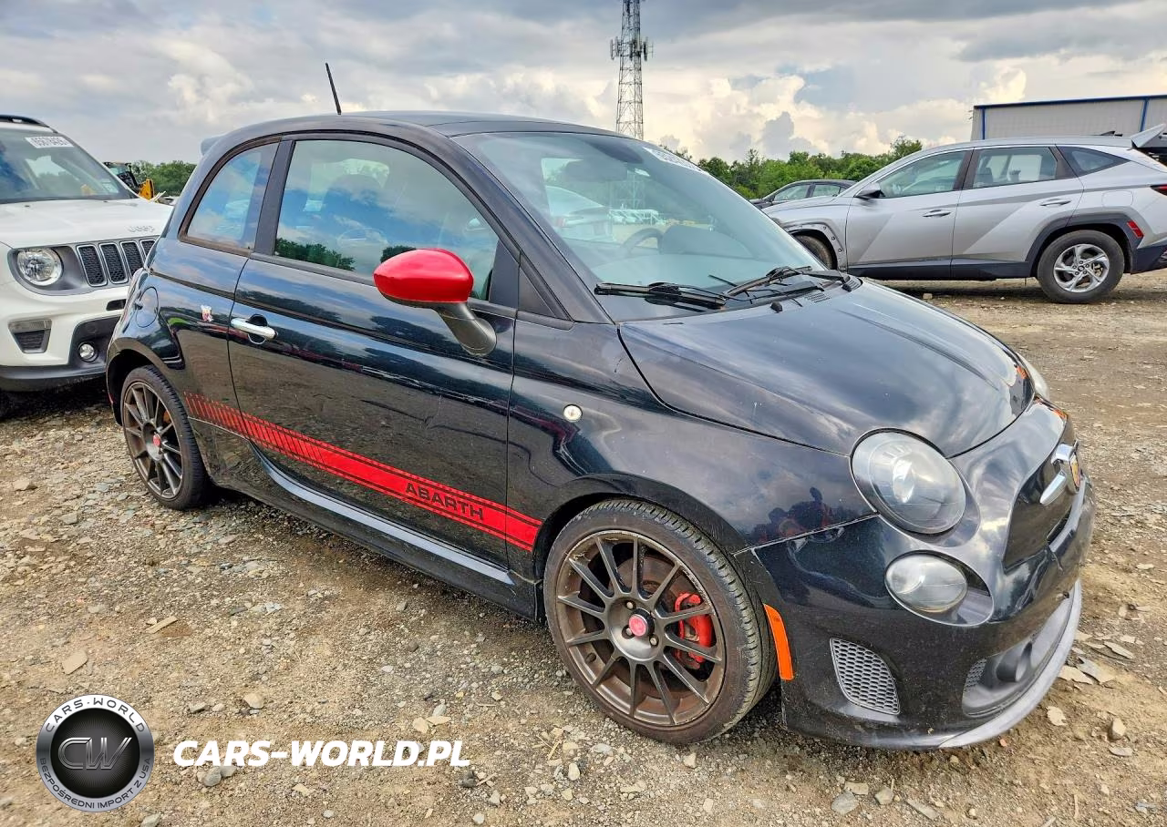 2015 Fiat 500 Abarth VIN:3C3CFFFH7FT500149 - 4