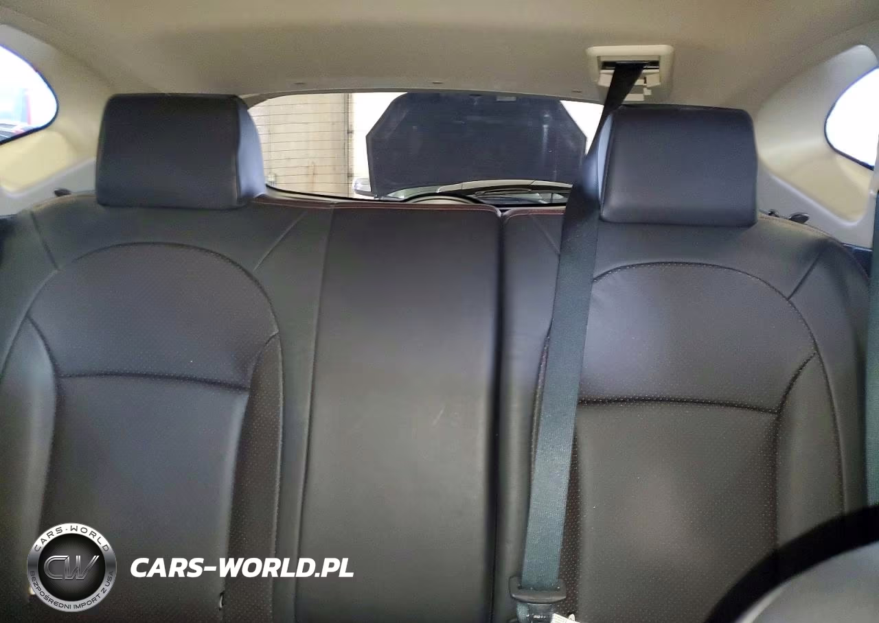 2013 Nissan Rogue S VIN:JN8AS5MV2DW637433 - 10