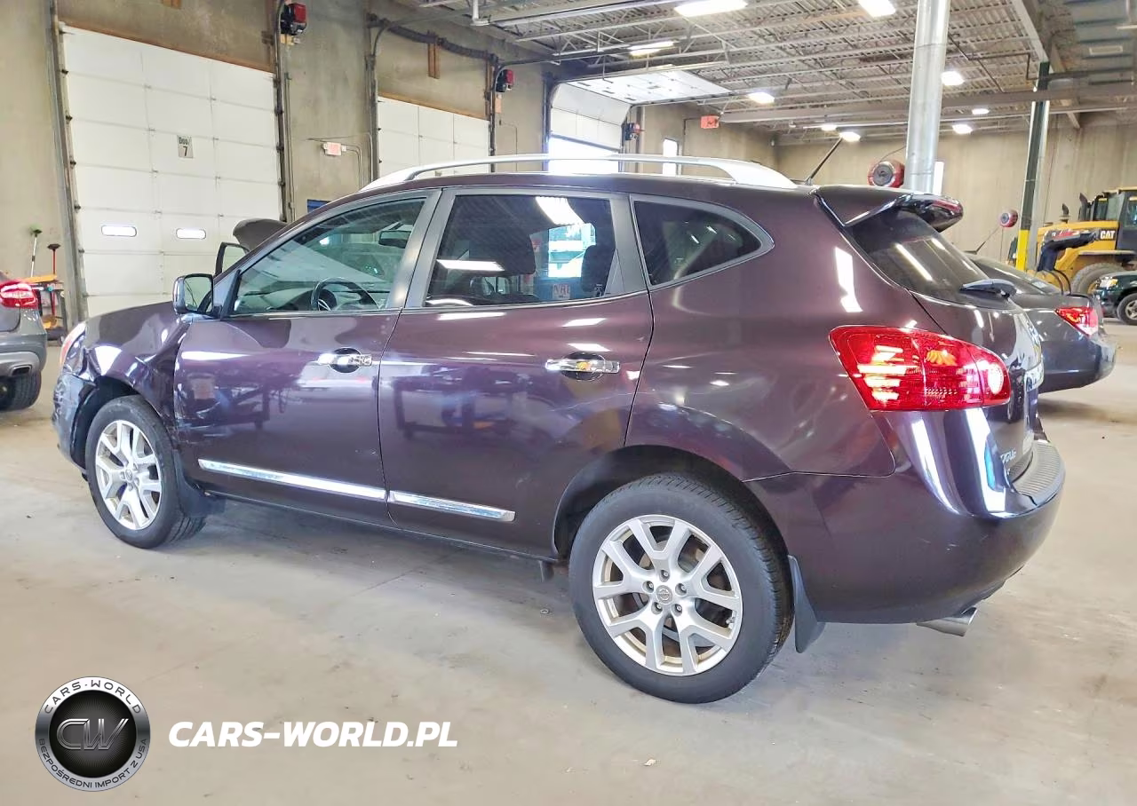 2013 Nissan Rogue S VIN:JN8AS5MV2DW637433 - 2