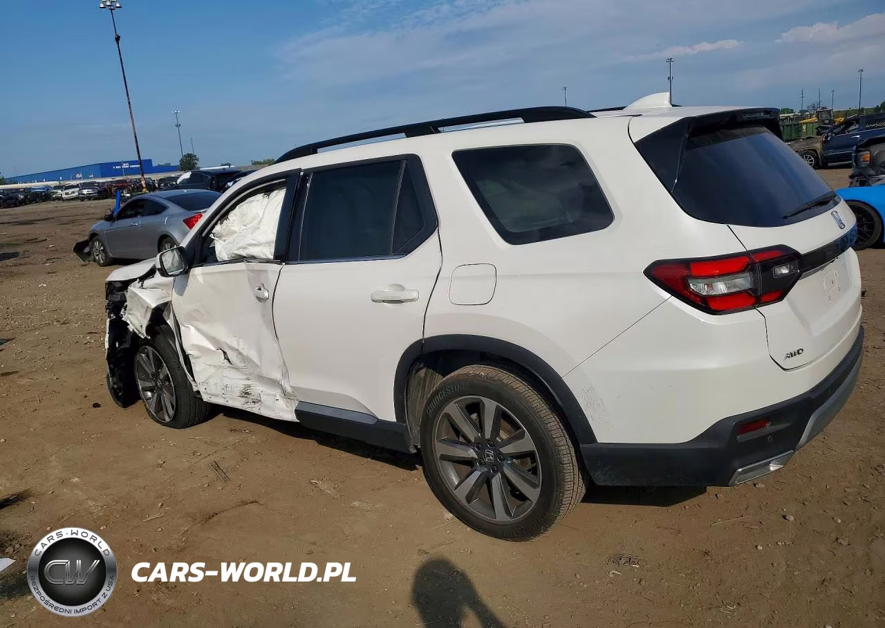 2024 Honda Pilot Touring VIN:5FNYG1H7XRB023872 - 2
