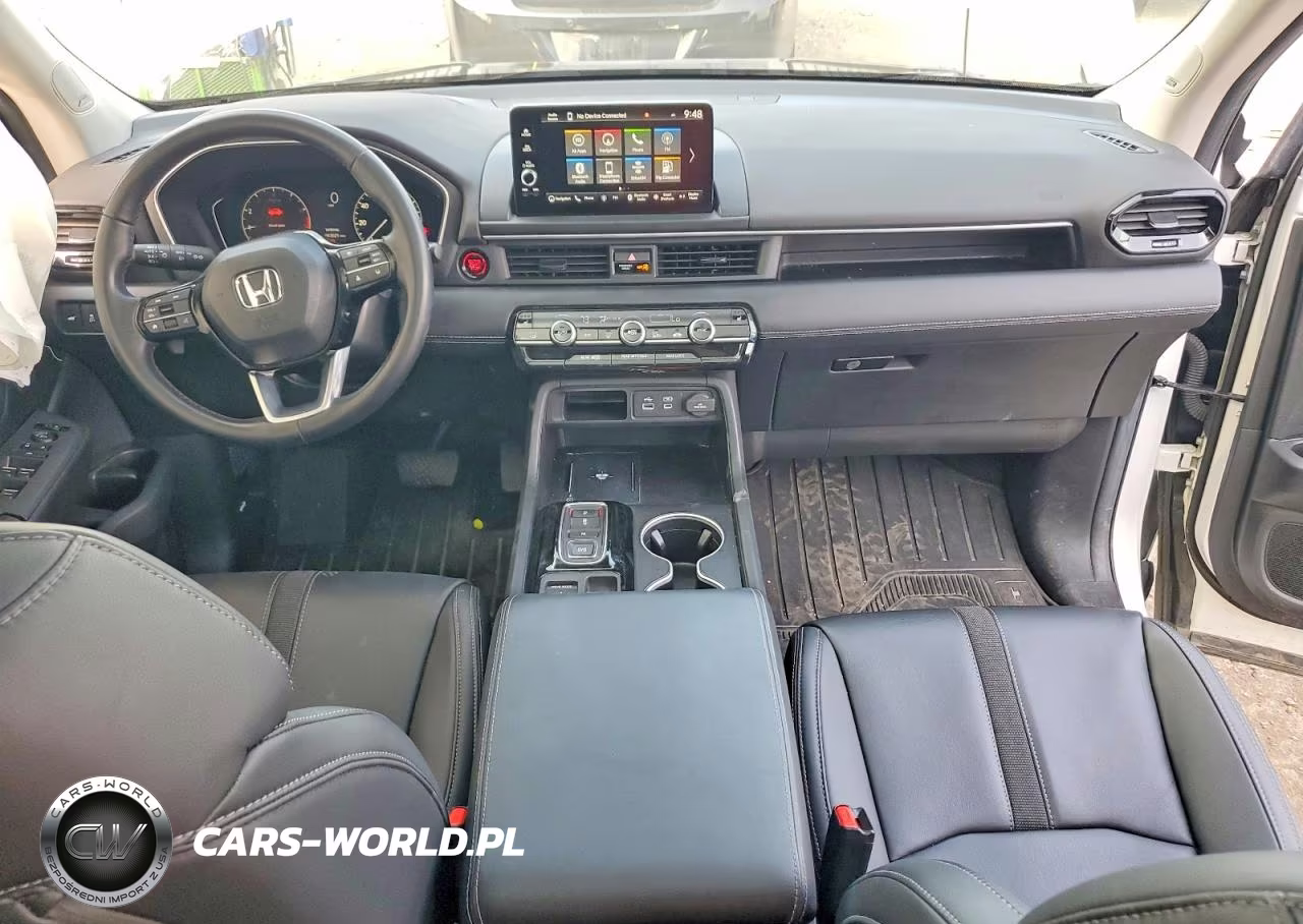 2024 Honda Pilot Touring VIN:5FNYG1H7XRB023872 - 8