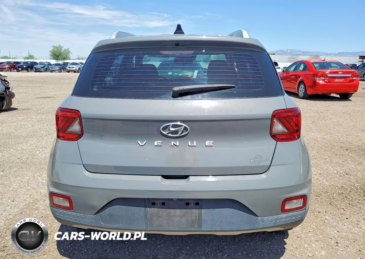 2020 Hyundai Venue Sel VIN:KMHRC8A39LU017989 - 6