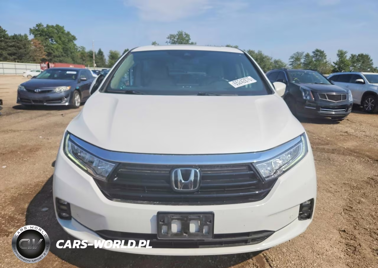 2021 Honda Odyssey Touring VIN:5FNRL6H81MB020566 - 5