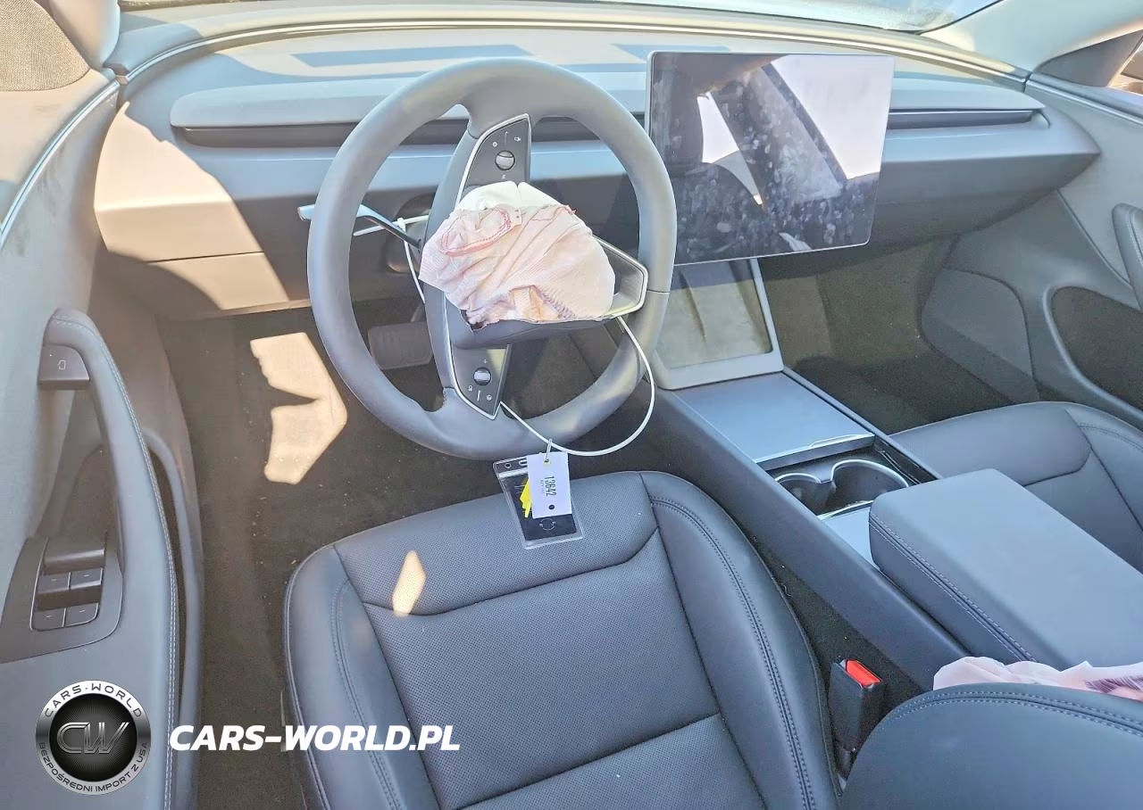 2026 Tesla Model 3 VIN:5YJ3E1EA9TF181515 - 8
