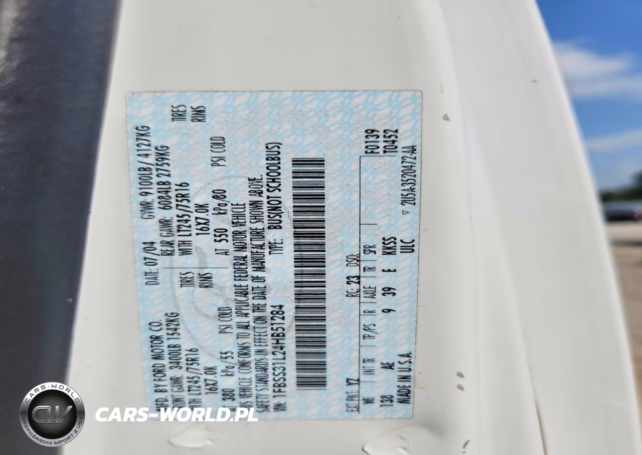 2004 Ford Econoline E350 Super Duty Wagon VIN:1FBSS31L24HB51284 - 13