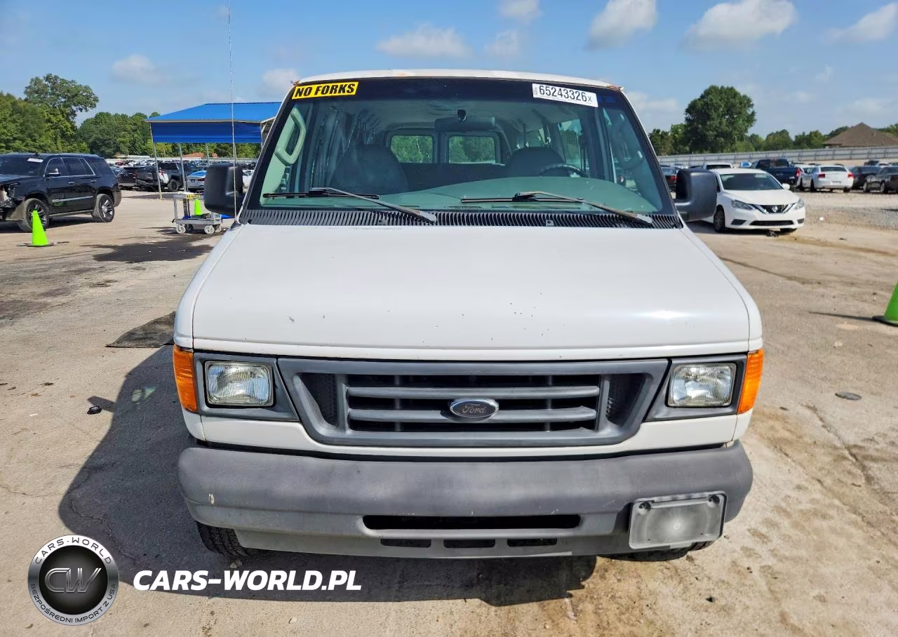 2004 Ford Econoline E350 Super Duty Wagon VIN:1FBSS31L24HB51284 - 5