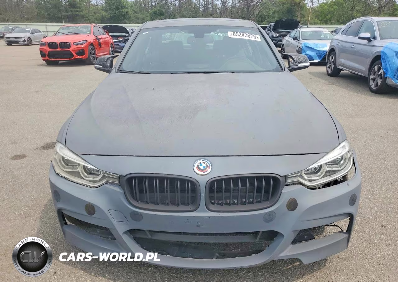 2018 BMW 330I xDrive VIN:WBA8D9C53JA607876 - 5