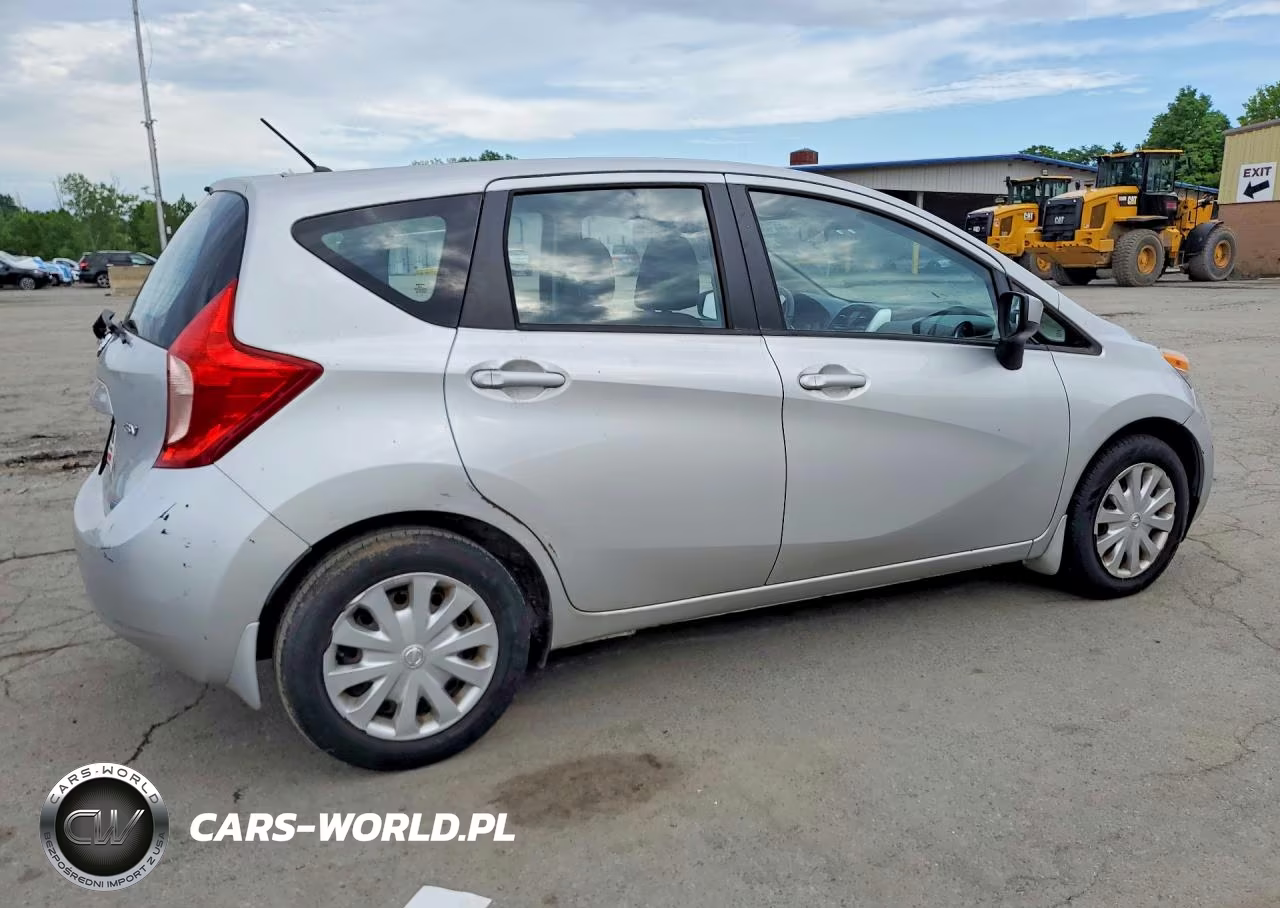 2015 Nissan Versa Note Sv VIN:3N1CE2CP8FL418467 - 3