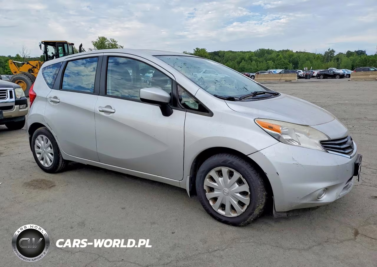 2015 Nissan Versa Note Sv VIN:3N1CE2CP8FL418467 - 4