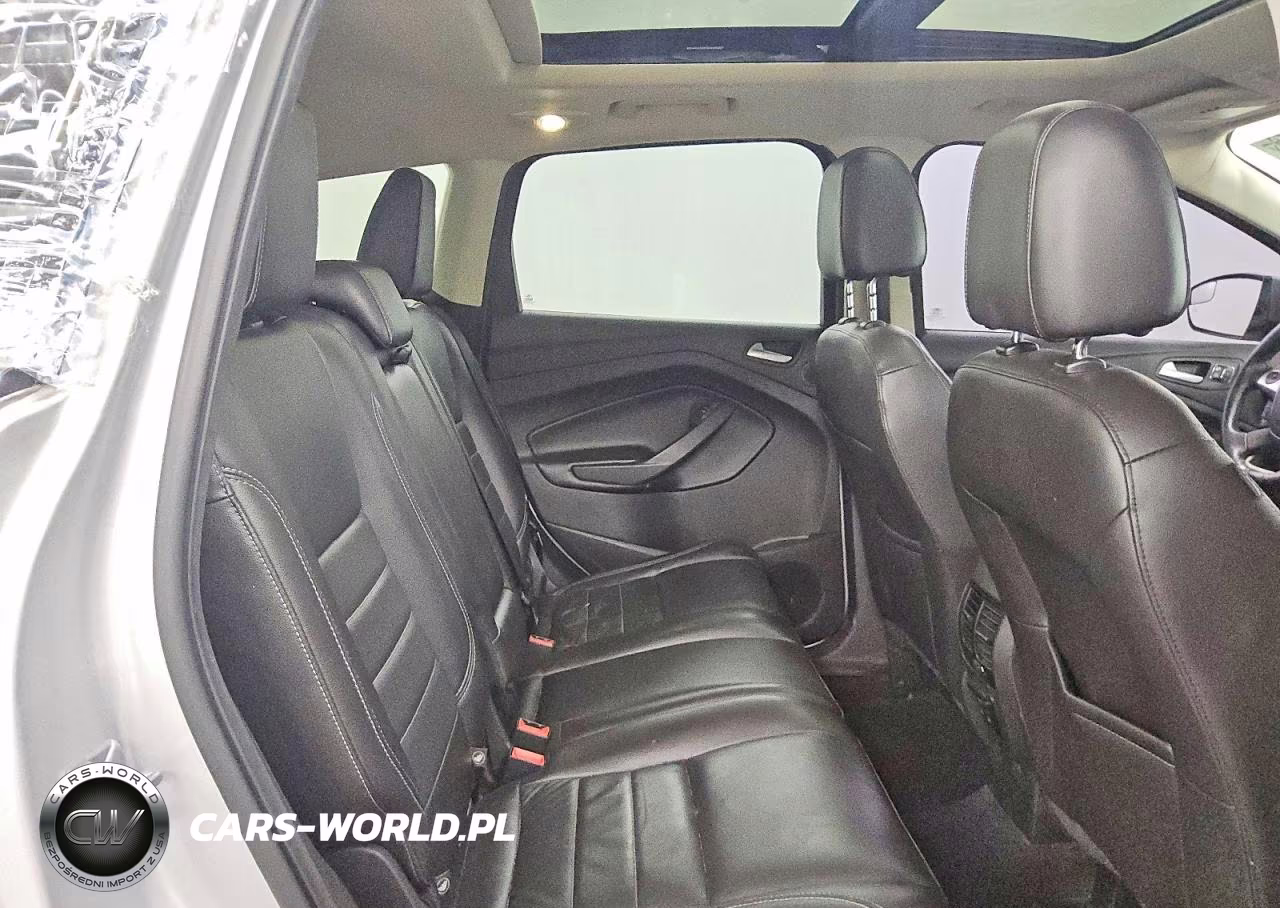 2016 Ford Escape Titanium VIN:1FMCU9JX3GUC21978 - 10