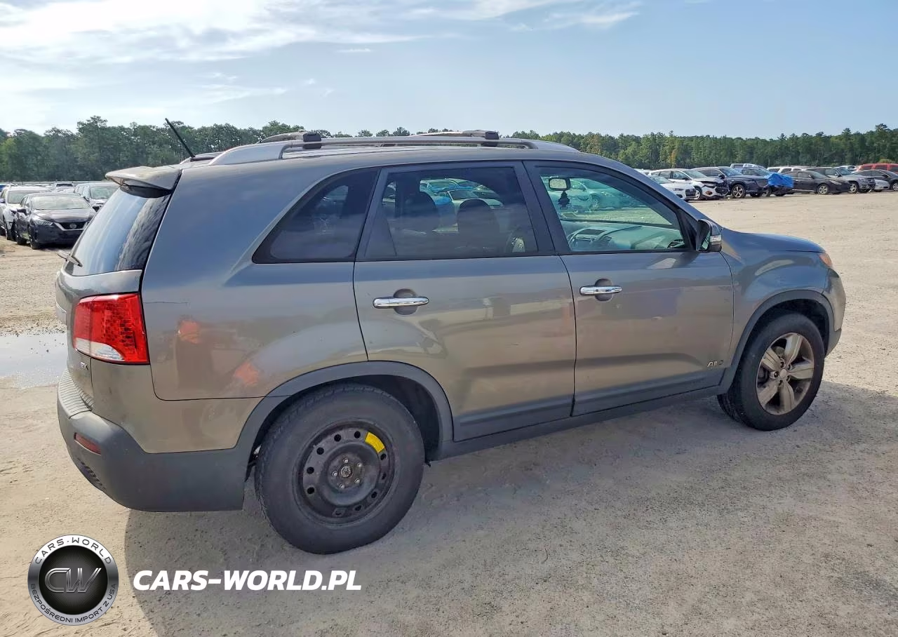 2013 Kia Sorento Ex VIN:5XYKUDA68DG405224 - 3