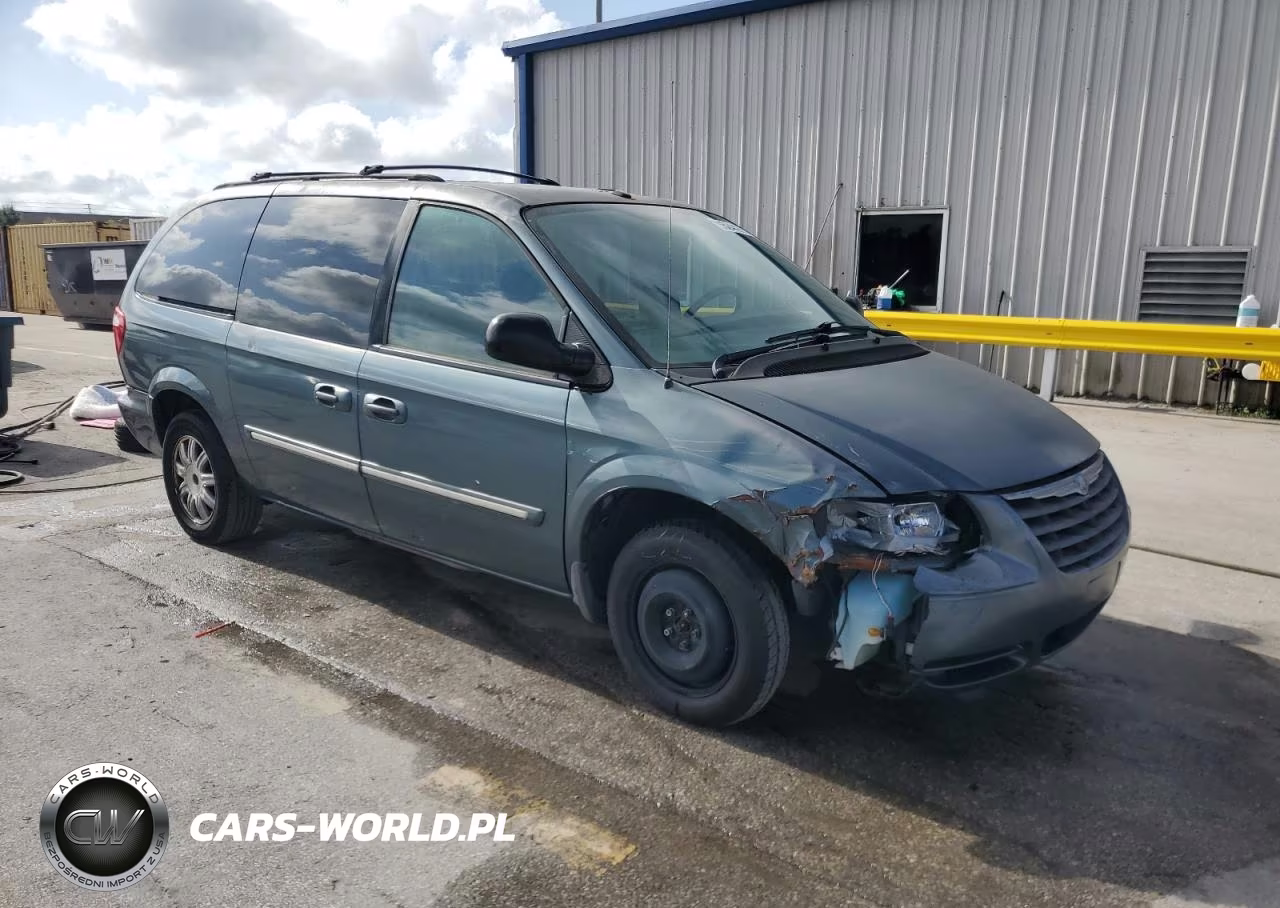 2007 Chrysler Town & Country Touring VIN:2A4GP54L77R184715 - 4